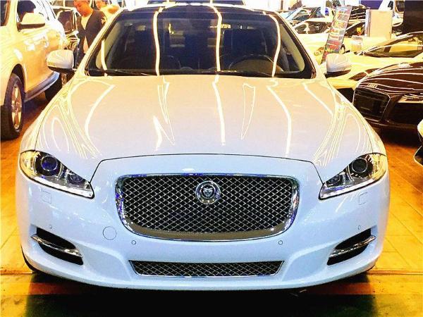 捷豹 XJ 捷豹 XJL 3.0 SC 全景商务版