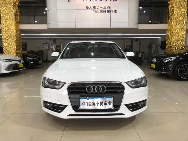 奥迪 奥迪A4L  2013款 35 TFSI 自动舒适型