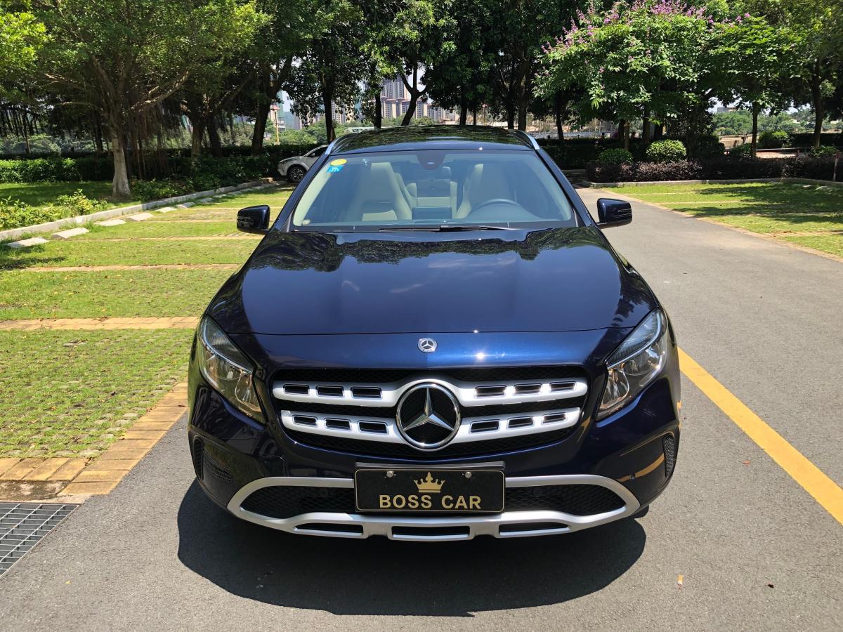 河源2017年11月奔驰奔驰cla级2018款cla200动感型蓝色自动档