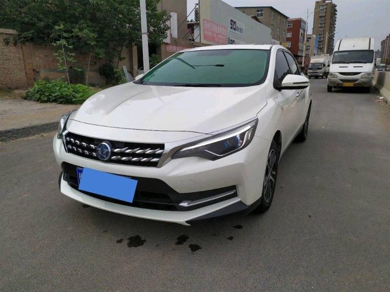 新乡2018年8月启辰d602018款16lcvt智联精英版白色自动档
