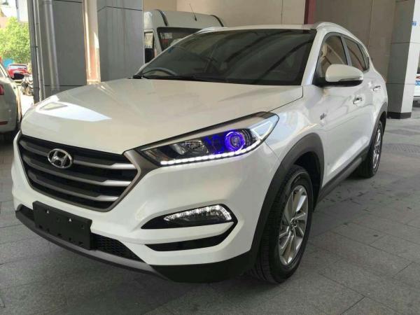 现代 途胜  2015款 1.6T GLS DCT两驱智能型