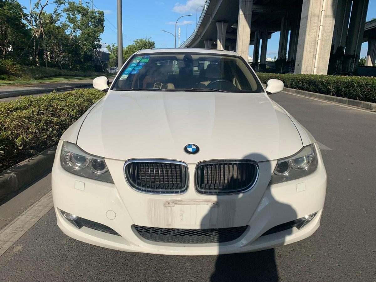 宁波2012年3月宝马318白色自动档