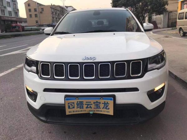 Jeep 指南者  2017款 200T 自动家享版