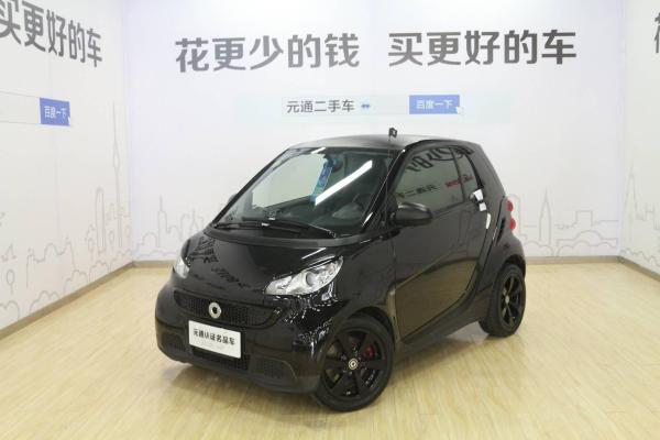 smart fortwo 2012款  smart fortwo  1.0 MHD 硬顶标准版