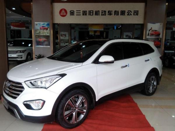 【武汉】2014年3月 现代 格锐 3.0gdi 四驱旗舰版7座 白色 手自一体