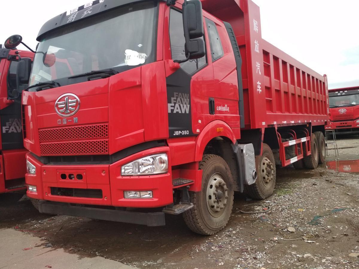 宜春2017年10月解放j6前四后八自卸车红色手动挡