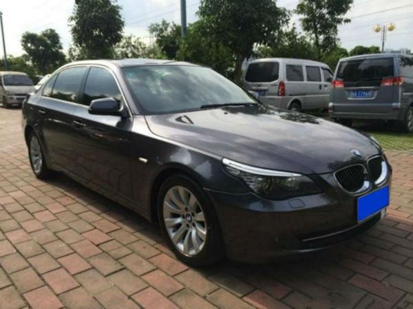 【温州】2008年4月 宝马 宝马5系 530li 3.0 领先型 灰色 自动档