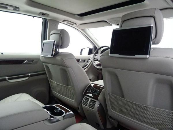 【上海】2014年12月 奔驰 r级 r500l 5.5 四驱版 黑色 自动档