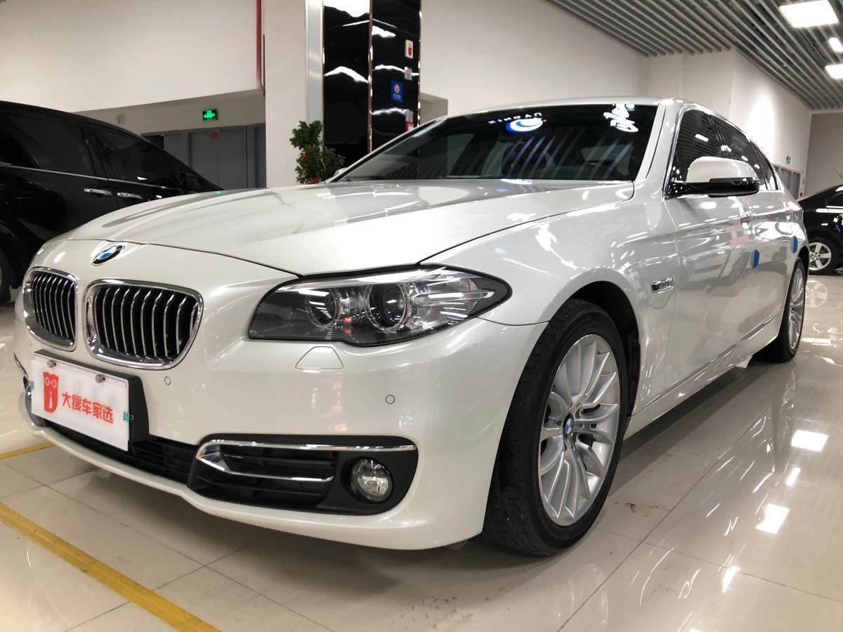 金华2017年3月宝马宝马5系2017款525li豪华设计套装白色手自一体
