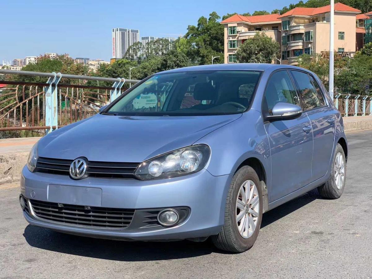 深圳2010年10月大众高尔夫2010款16自动舒适型蓝色自动档