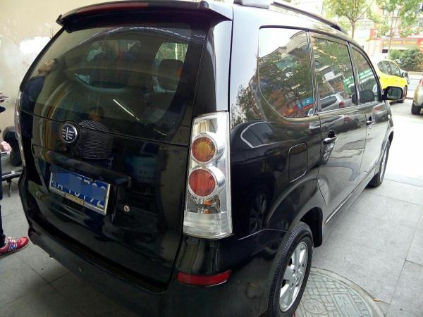 【合肥】2010年12月 一汽 森雅m80 1.3 7座 自动档