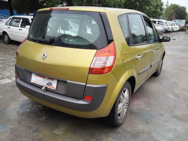 【上海】2005年10月 雷诺 风景 2.0 rx4 四驱版 手动挡