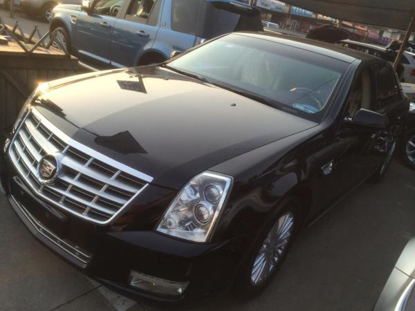 【南京】2012年10月 凯迪拉克 赛威sls 2.0t 舒适型 自动档