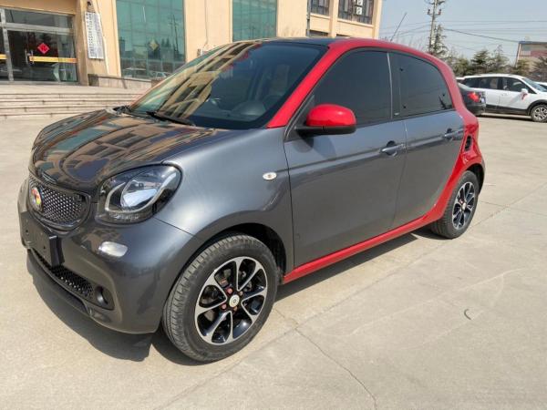 smart fortwo  2018款 1.0L 52千瓦巧克力特别版