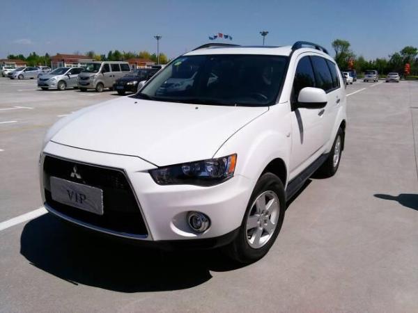 淄博2012年5月三菱欧蓝德白色手自一体