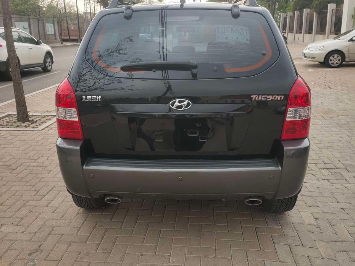 【锦州】2010年10月 现代 途胜 2009款 2.0l 自动两驱天窗型 手自一体