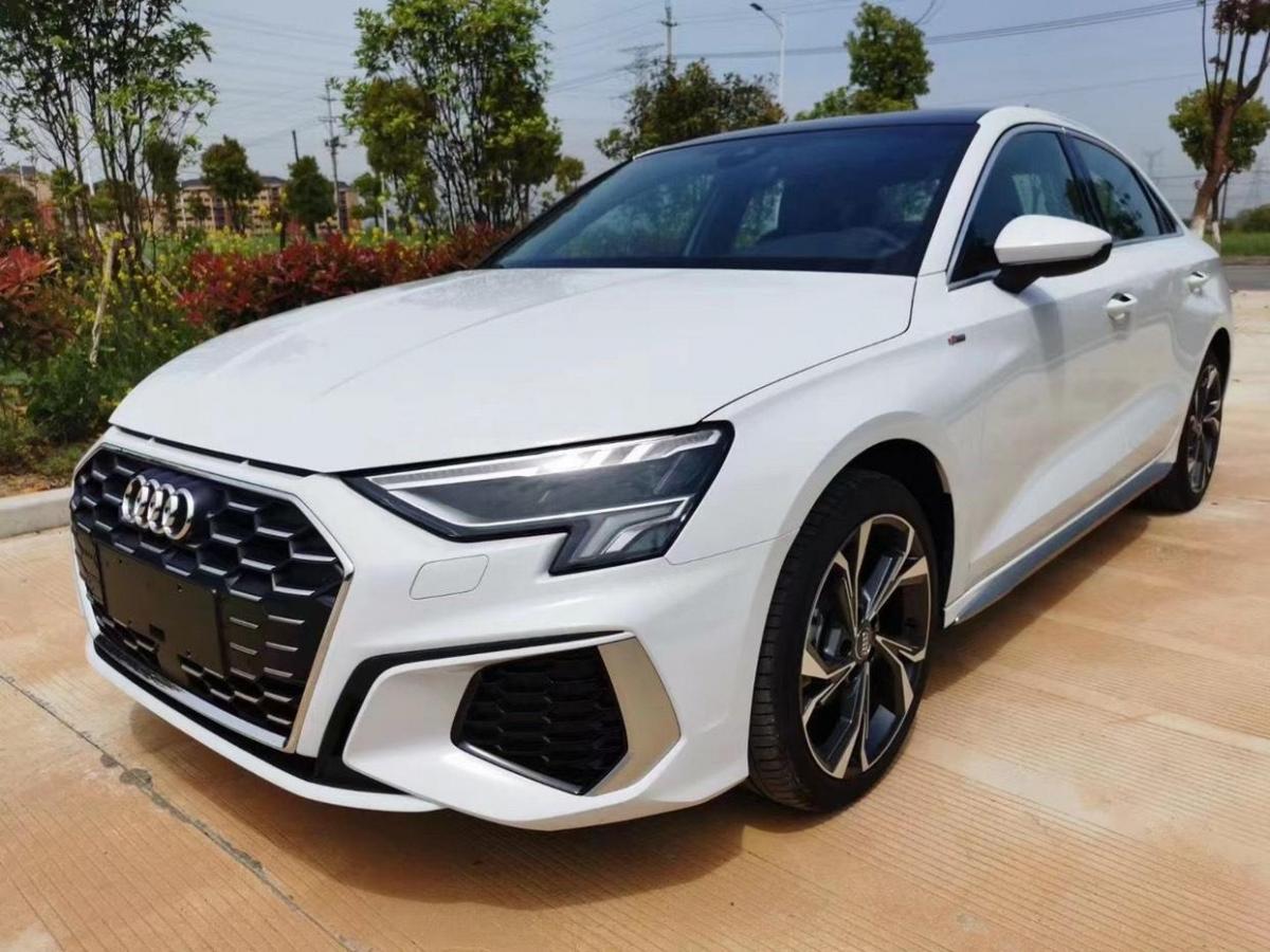 徐州2021年4月奥迪奥迪a32021款a3llimousine35tfsi豪华运动型白色