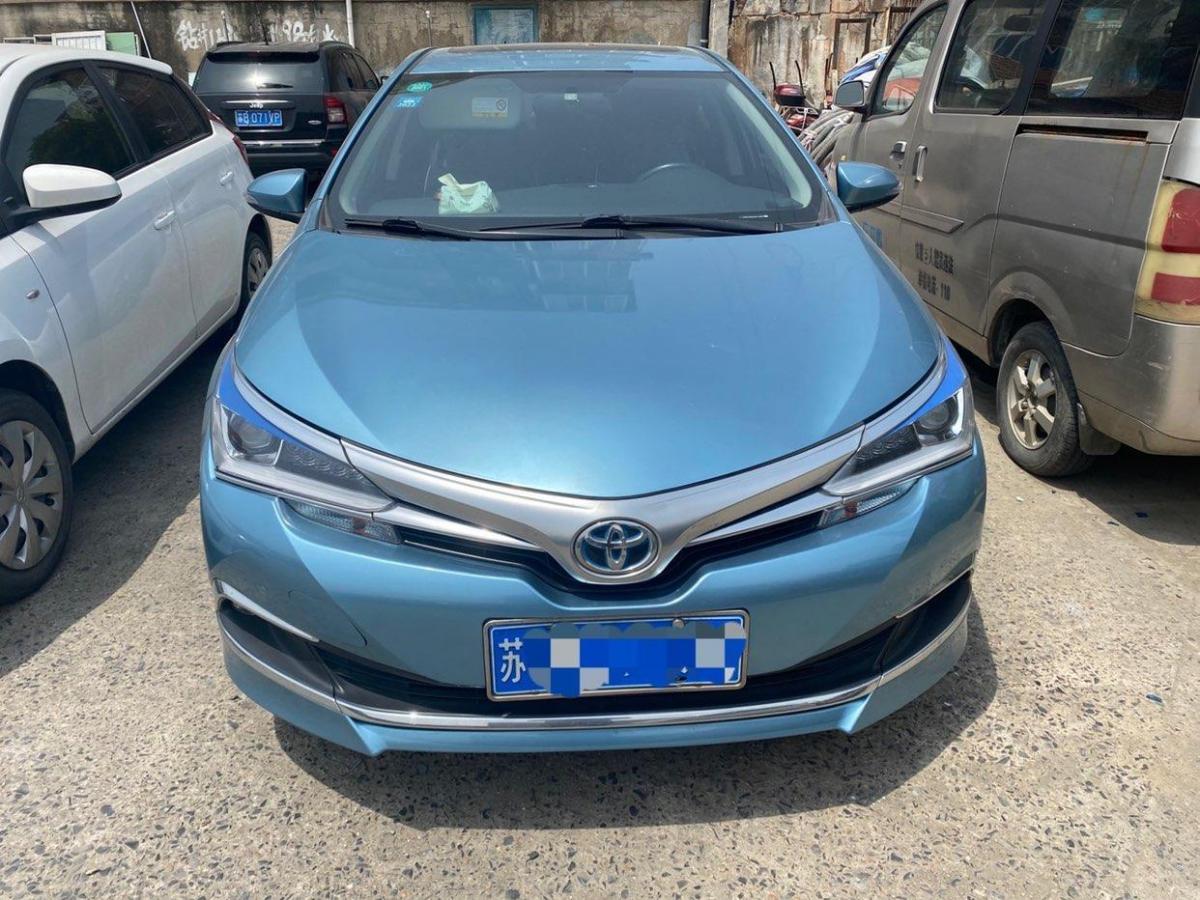 镇江2018年9月丰田卡罗拉2018款双擎18lecvt智尚版蓝色自动档