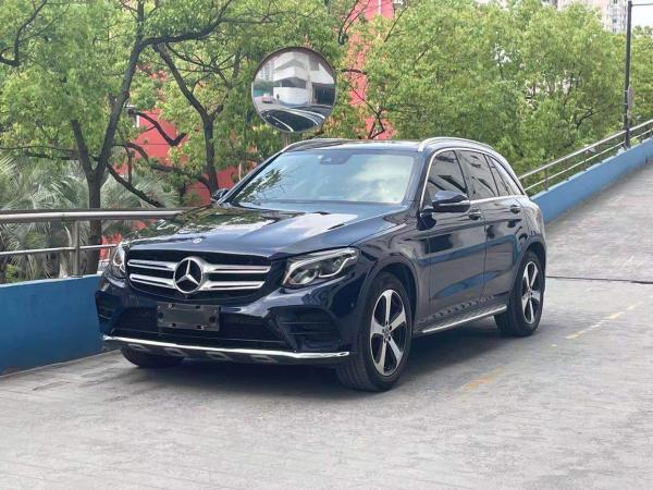 奔驰 奔驰GLC  2018款 改款 GLC 260 4MATIC 豪华型