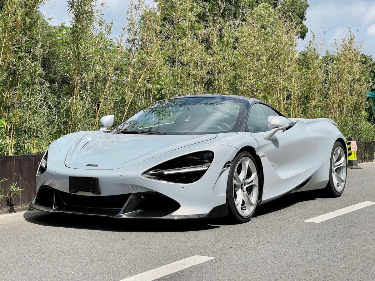 深圳2019年8月迈凯伦720s2019款40tcoupe白色自动档