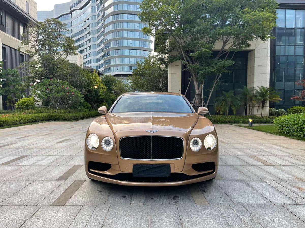 0t v8 s 标准版 香槟色 手自一体