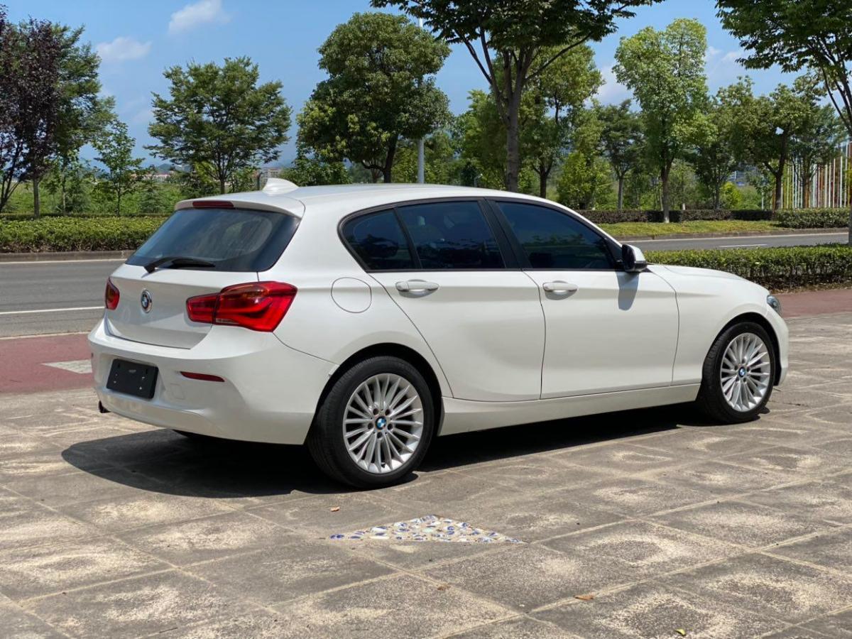 宝马1系120i(宝马1系120i太费油了)