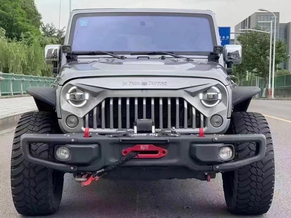 【绍兴】2015年1月 jeep 牧马人 2015款 3.6l rubicon 两门版 自动档