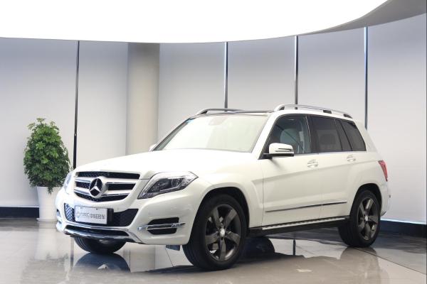 奔驰 奔驰GLK级  2013款 GLK300 3.0L 4MATIC 时尚型