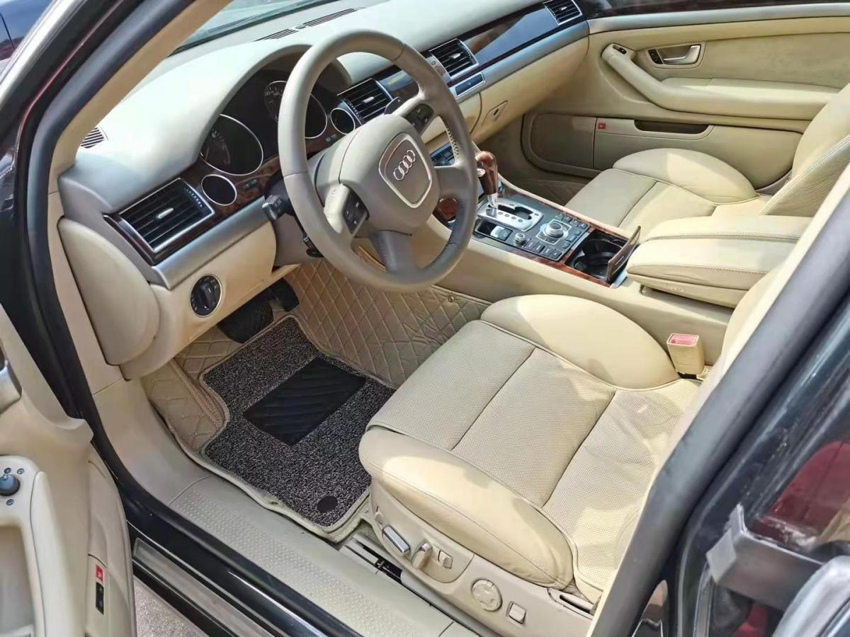 奧迪 奧迪A8  2007款 A8L 3.2 FSI 豪華型圖片