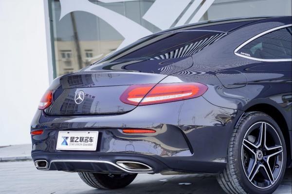 2021年5月奔驰奔驰c级2021款c260轿跑车