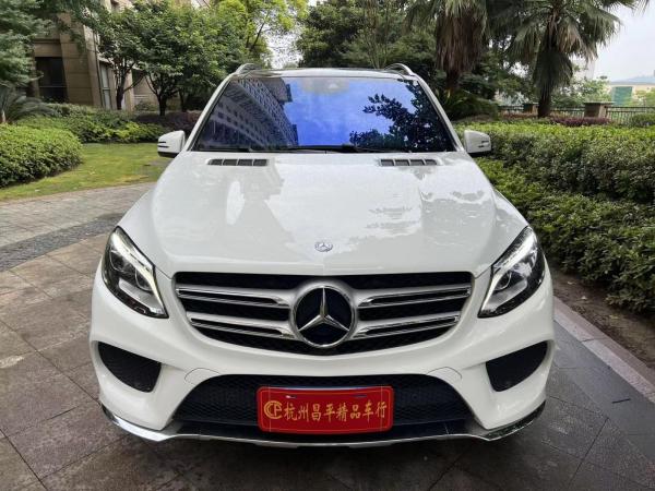 奔驰 奔驰GLE  2016款 GLE 320 4MATIC 动感型