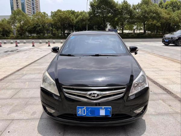 现代 悦动  2011款 1.6L 自动豪华型