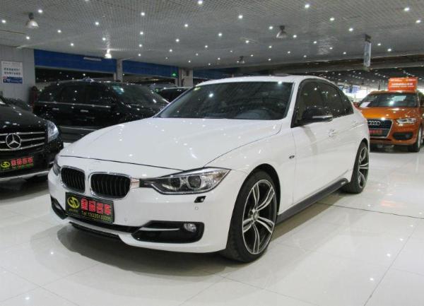 宝马 宝马3系  2014款 328i 2.0T 运动设计套装