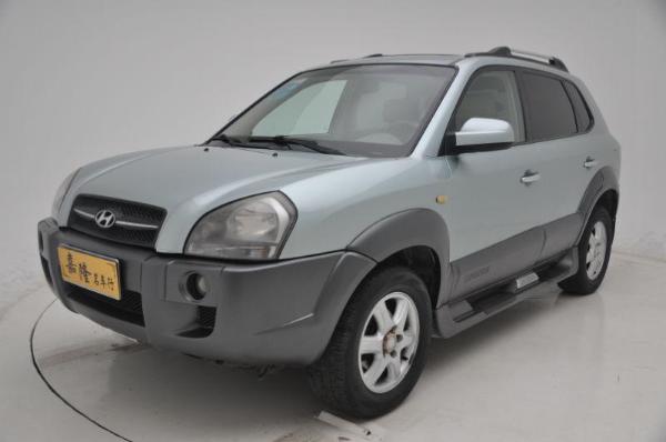 【长春】2005年10月 现代 途胜 2.7 四驱豪华型 蓝色 手自一体