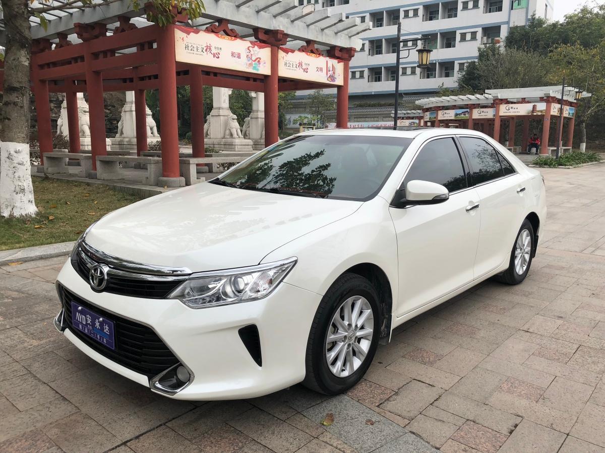 东莞2016年12月丰田凯美瑞2016款20g十周年纪念领先版白色手自一体