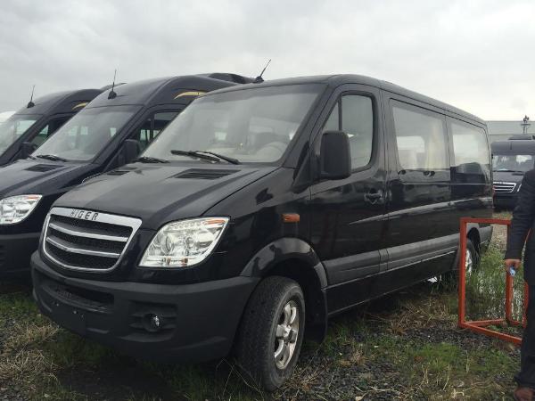 【上海】未上牌 海格 大海狮 2.7 基本型g4ba 银灰 手动挡