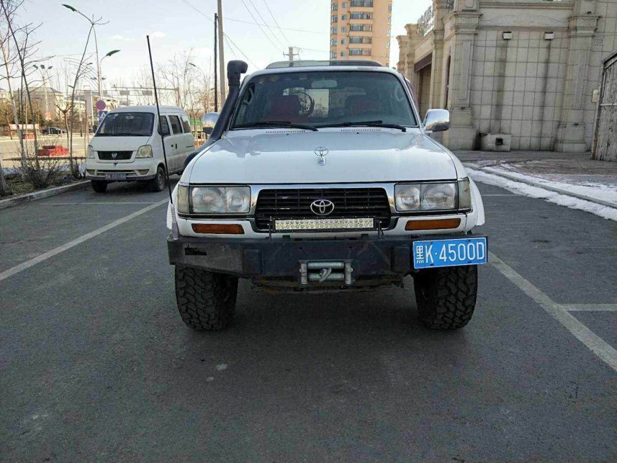 【佳木斯】1997年9月 丰田 陆地巡洋舰 2004款 4500 gx-r 白色 自动档