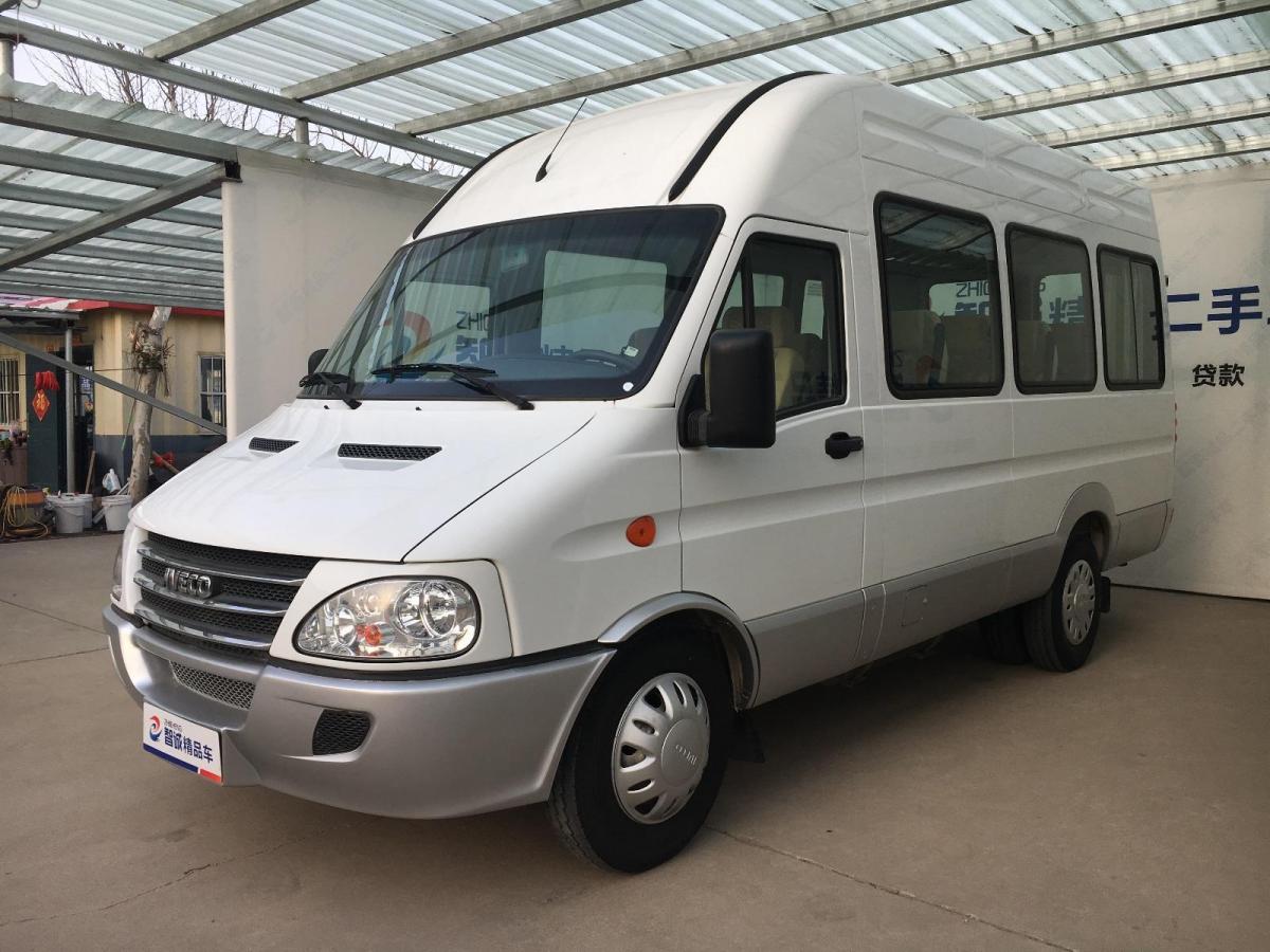 潍坊2014年1月依维柯2013款宝迪28ta32白色手动挡