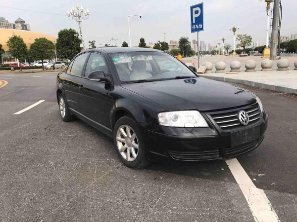 大众 帕萨特 2011款 领驭2.0l 手动尊品型图片