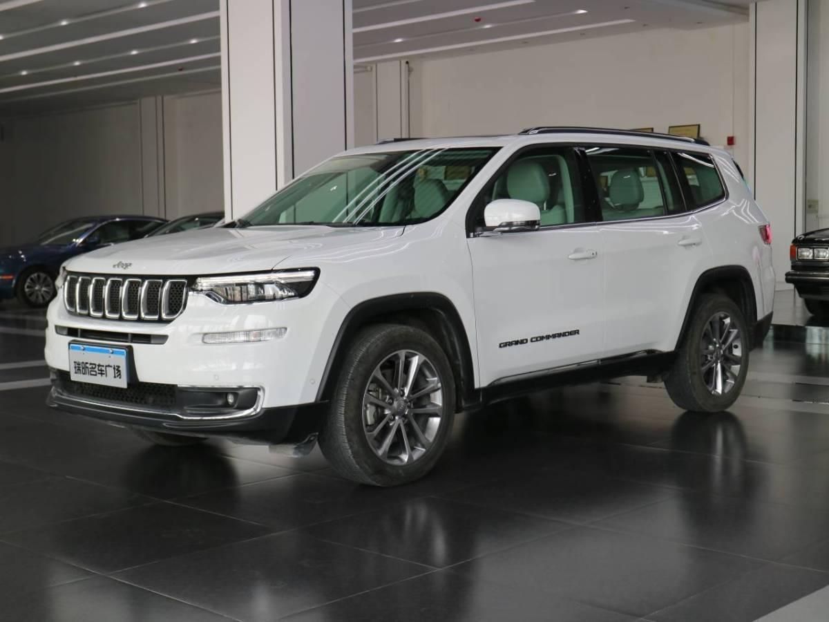 济南2018年8月jeep大指挥官2018款20t两驱进享版白色手自一体