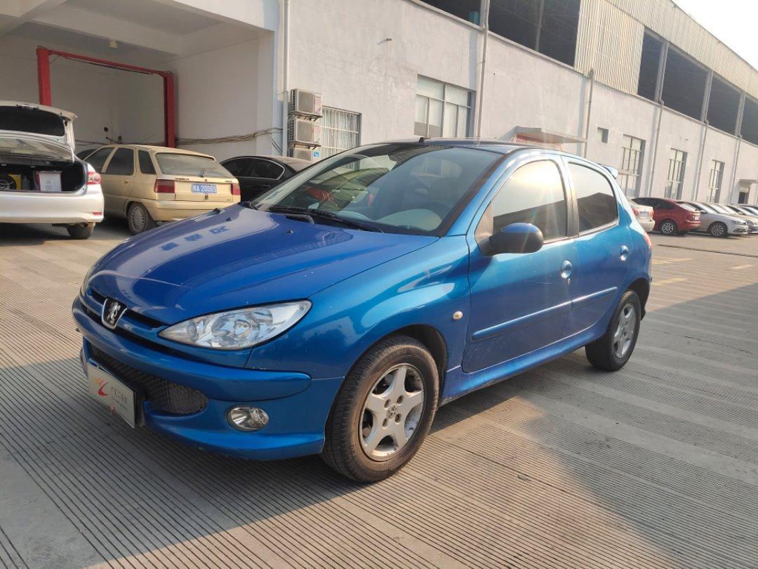 【南宁】2006年4月 标致 206 1.4l 手动风尚版 蓝色 手动挡