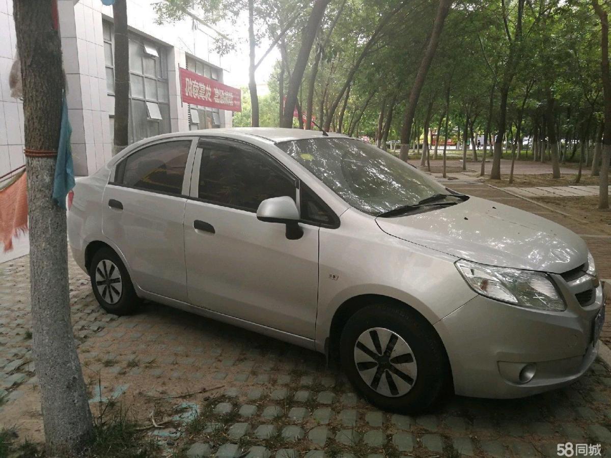 东营2009年10月雪佛兰赛欧2010款三厢12l手动理想版手动挡
