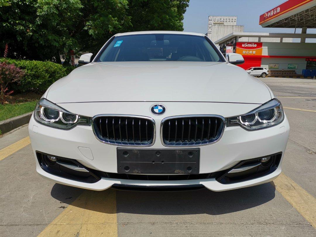 湖州2015年2月宝马宝马3系316i运动设计套装白色自动档