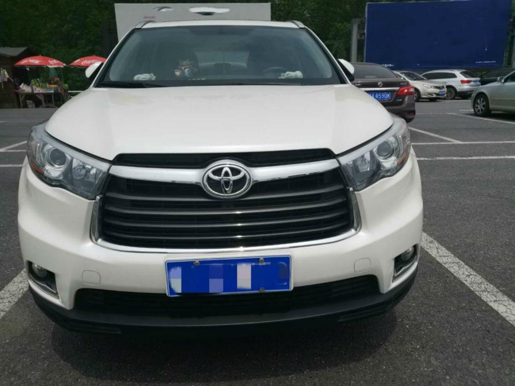 合肥2018年5月丰田汉兰达2018款20t两驱精英版5座白色自动档