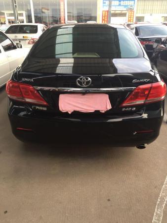 【临沂】2011年10月 丰田 凯美瑞 2.0g d-4s 豪华版 黑色 手自一体