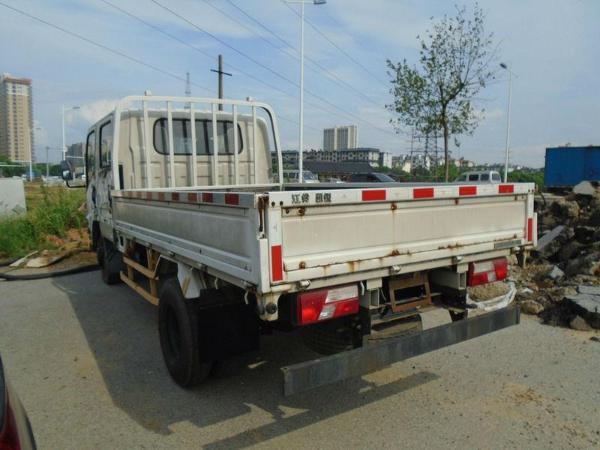 【南昌】2015年7月 江铃凯锐n800 双排栏板3.