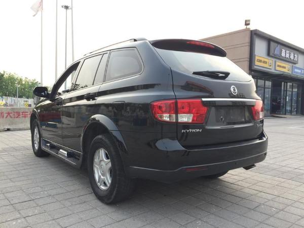 【上海】2010年9月 双龙 享御 2.0l两驱精英导航版 黑色 自动档