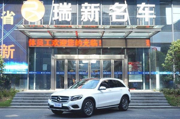 奔驰 奔驰GLC  2016款 GLC200 4MATIC 2.0T