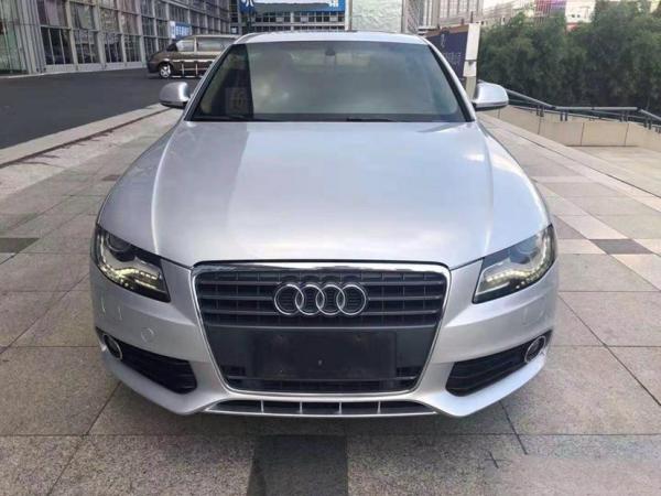 奥迪 奥迪A4L  2009款 2.0 TFSI 豪华型