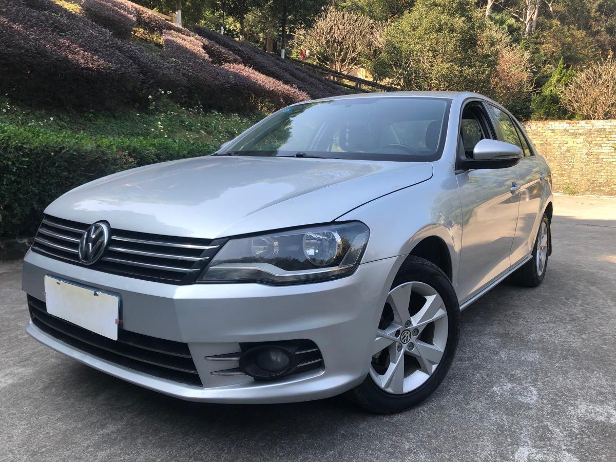 东莞2013年9月大众宝来2013款16l自动舒适型银灰手自一体